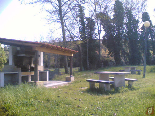 Parque de merendas de Maiorca com churrasqueira