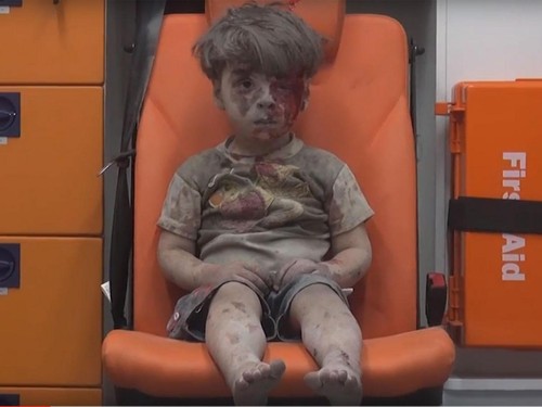 Omran Daqneesh Alepo 2016-08 Omran Daqneesh Alepo 2016-08
