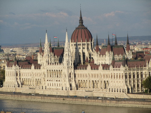 Parlamento visto do Bastião dos Pescadores - Budapeste