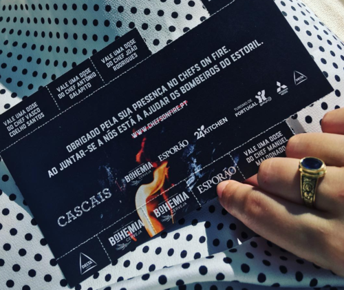 detail_polkadot_shein_meninamulher detail_polkadot_shein_meninamulher