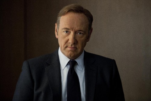 house-of-cards-kevin-spacey-in-un-episodio-della-s house-of-cards-kevin-spacey-in-un-episodio-della-s