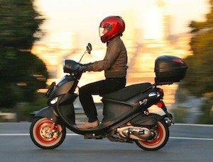 Scooterzinho.jpg Scooterzinho.jpg