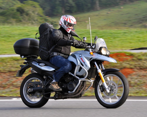 BMW_2.jpg BMW_2.jpg
