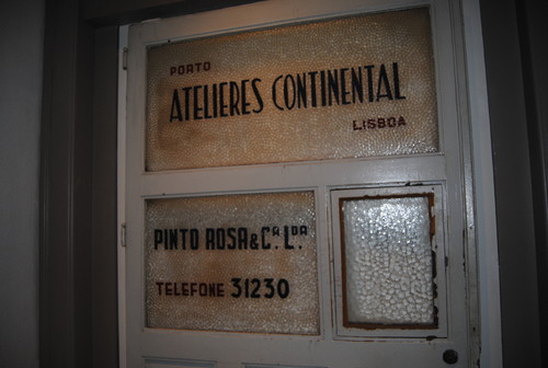 ANTIGOS LETREIROS EXPOSIÇÃO LISBOA CHARME FABULO