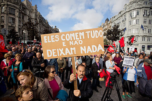 elescomemtudo.jpg elescomemtudo.jpg