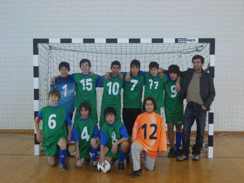 Equipa de Iniciados Masculinos - 1º Classificado Grupo A - apurado para Quartos de Final da zona de Setúbal