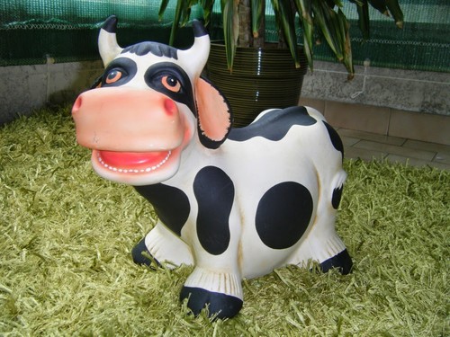 uma-vaca-na-varanda[1].jpg