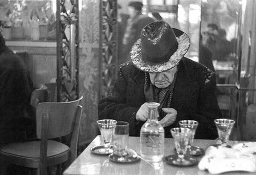 1951-Louis-Stettner-Christmas-Eve-ile-Saint-Louis- 1951-Louis-Stettner-Christmas-Eve-ile-Saint-Louis-