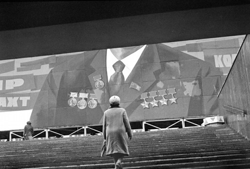 Igor Palmin Tashkent, an underground transition, 1 Igor Palmin Tashkent, an underground transition, 1