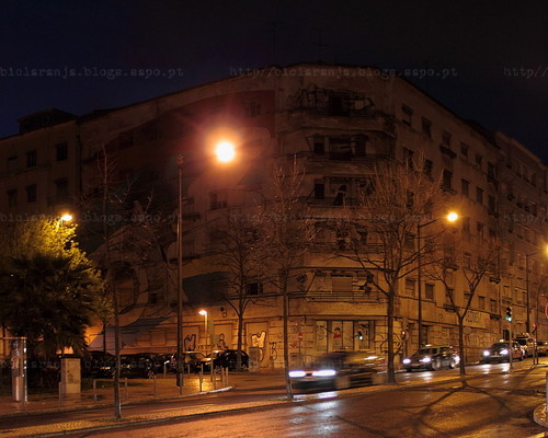 Av. Almirante Reis, 233, Lisboa -- (c) 2013 (N.º 5 502)