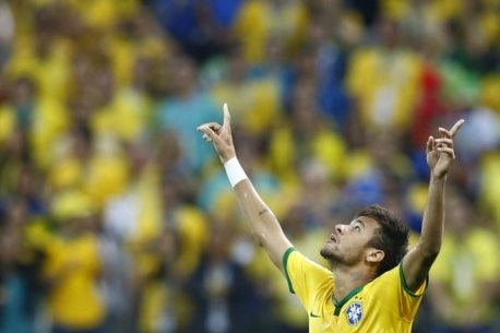 Neymar no jogo inaugural do mundial