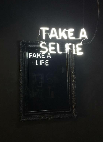 camilo-matiz-take-a-selfie-fake-a-life.png