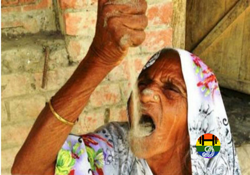Kusmawati-is-a-78-year-old-eats-sand-daily-e147897 Kusmawati-is-a-78-year-old-eats-sand-daily-e147897