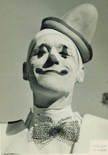 white-face-clown.jpg
