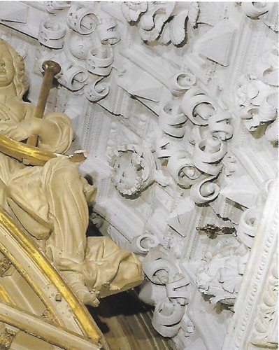 Colégio de S. Agostinho igreja estuques 2.jpg