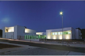 biblioteca_feira_2000.jpg biblioteca_feira_2000.jpg