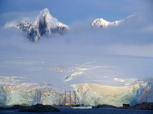 Antarctica_17.jpg Antarctica_17.jpg