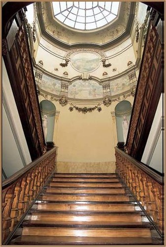 Escadaria Monumental da sede do Metro (In Do Porto e Não Só, 7/IX/2011)