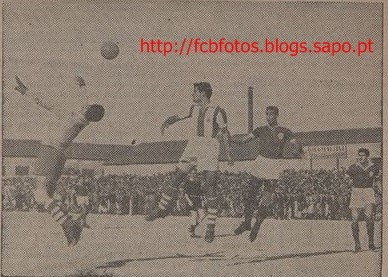 1955-56-fcb-benfica-isidoro,pinto,cavém e águas.