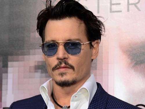 johny-depp-celerbrity-beliefs-hobbies-and-religion