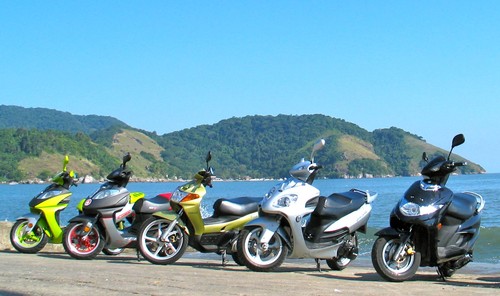 scooter_1.jpg scooter_1.jpg