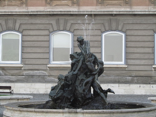 Budapeste - pátio do Palácio Real