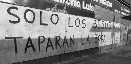 solo los besos nos taparan la boca