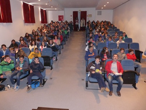 A assistência, no auditório da Casa de Cultura da Malveira