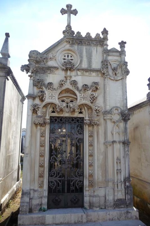 Cemitério da Conchada jazigo 4.JPG
