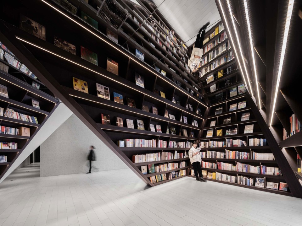 xliving-cinema-and-bookstore-taiyuan-china-designb