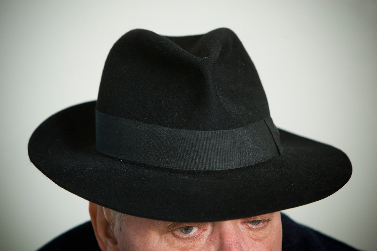 z_lobo.jpg z_lobo.jpg