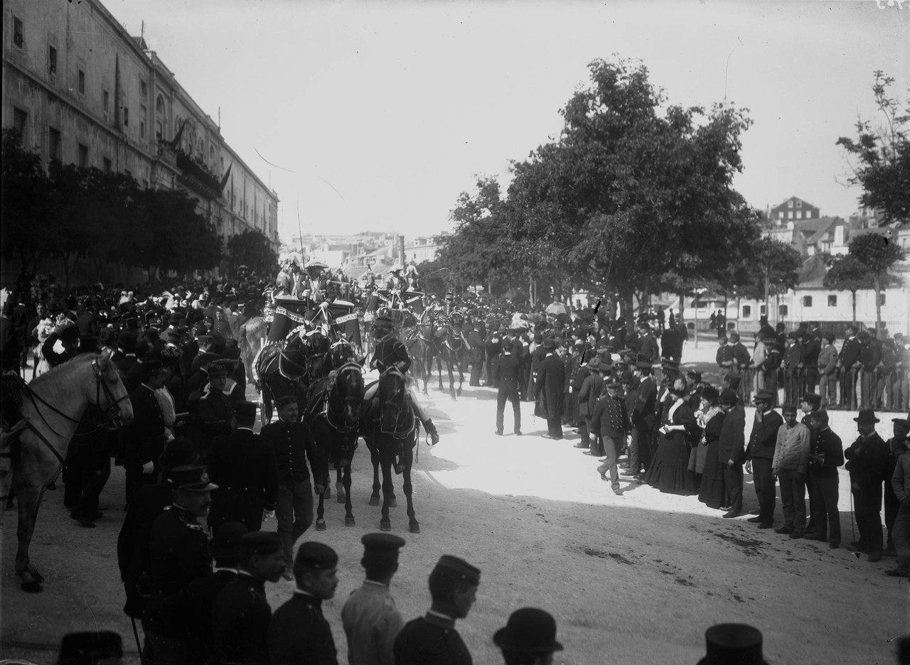 Desfile da abertura das Cortes.jpg