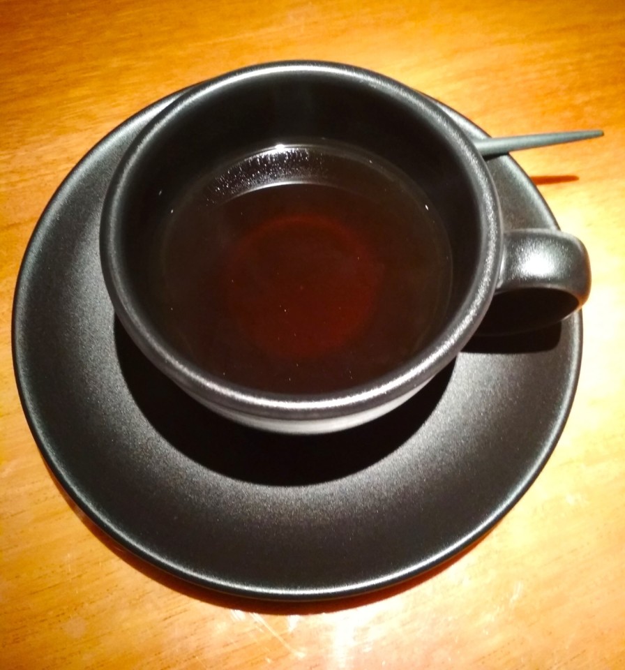 Sasuke - Chá preto de cacau e cardamomo