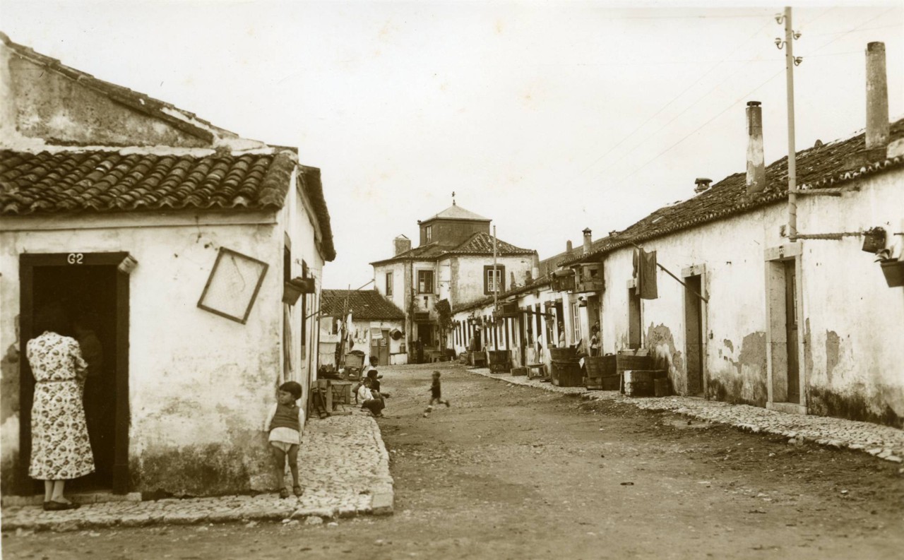 Pátio do Biaggi, às Amoreiras, sd, foto de Eduar