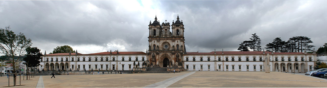 Mosteiro de Alcobaça Fachada principal