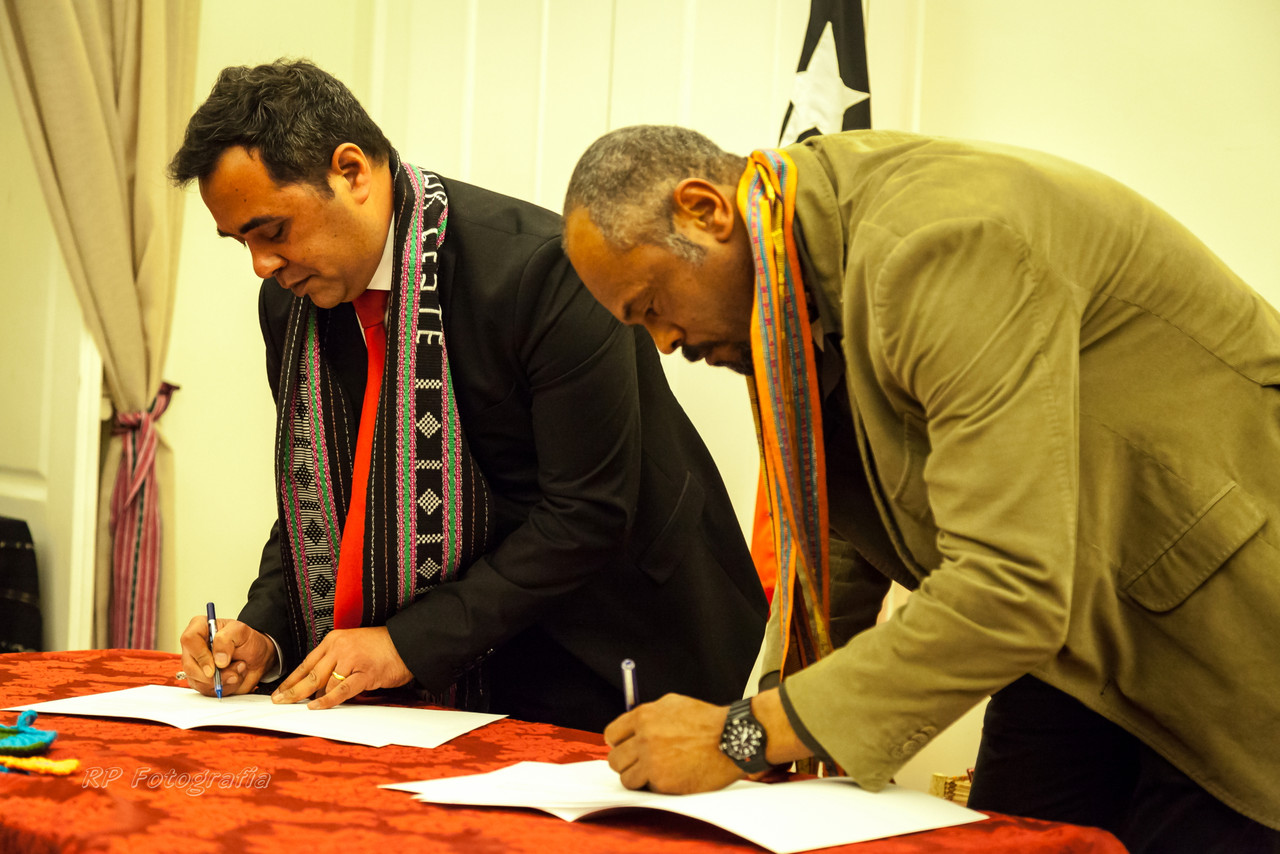 Embaixada Timor Leste Assinatura Protocolo RJ Anim Embaixada Timor Leste Assinatura Protocolo RJ Anim