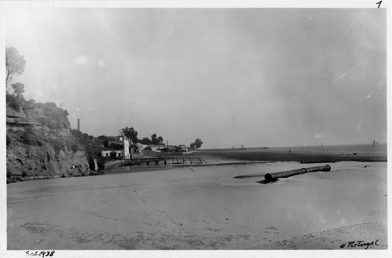 Praia da Matinha, Lisboa (E. Portugal, 1938) Praia da Matinha, Lisboa (E. Portugal, 1938)