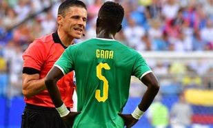 csm_arbitro-da-se-rvia-Luis-Costa_AFP_cd9771e05e.j csm_arbitro-da-se-rvia-Luis-Costa_AFP_cd9771e05e.j