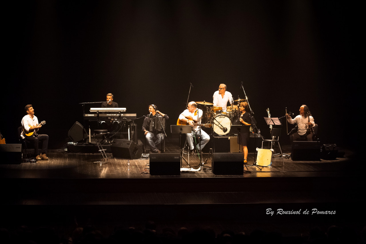 Real Companhia &amp; Amigos em Concerto no CC Olga Cad