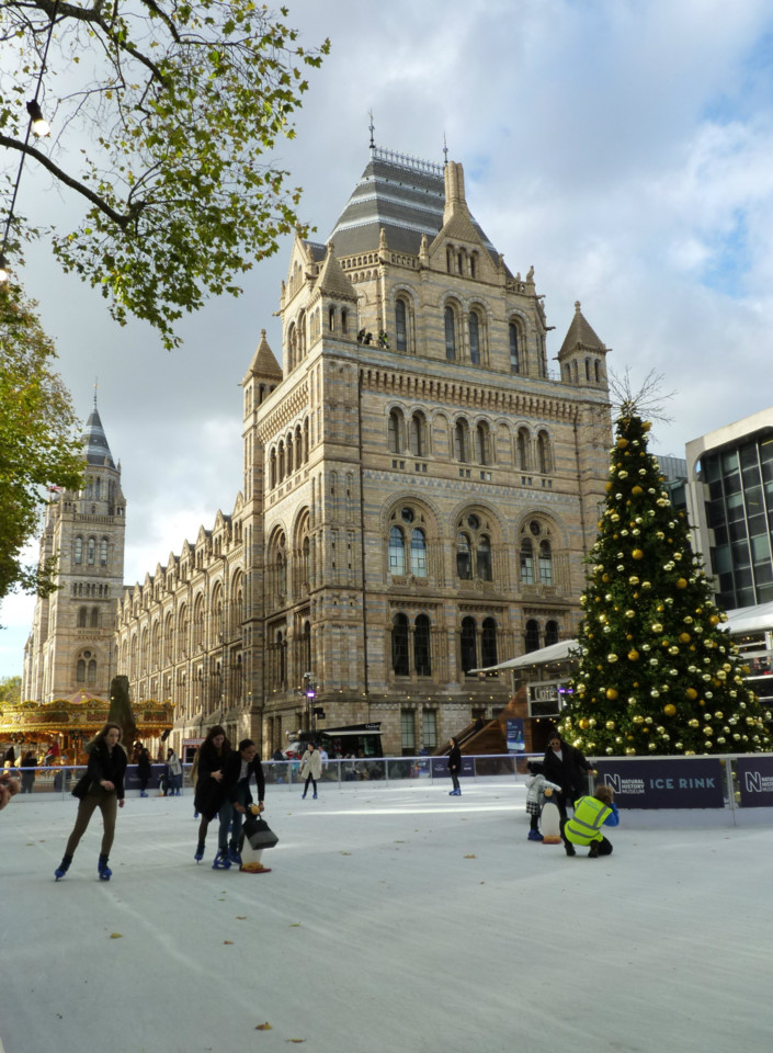 Londres Natal Ringue Museu 1.jpg Londres Natal Ringue Museu 1.jpg