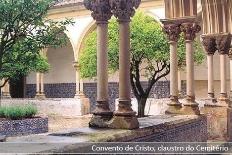 ConventodeCristo_ClaustrodoCemiterio.jpg