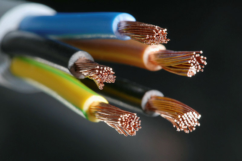01-Fios-de-cobre-CAPA-FOTO-adalgisamocellin.com_.b