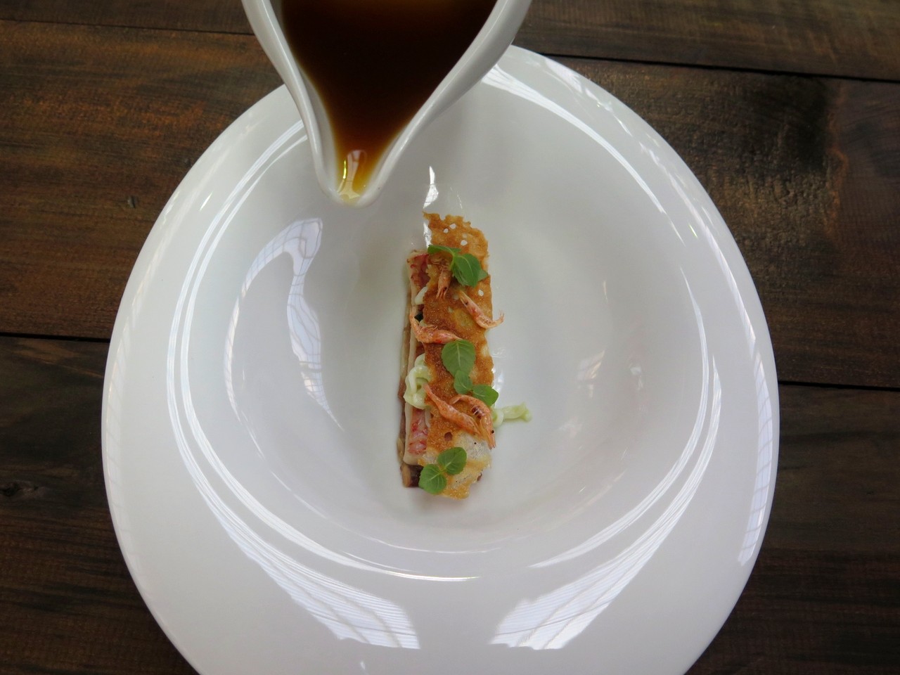 Salmonete / Terrina do cozido / Talharim de choco / Caldo dashi Salmonete / Terrina do cozido / Talharim de choco / Caldo dashi