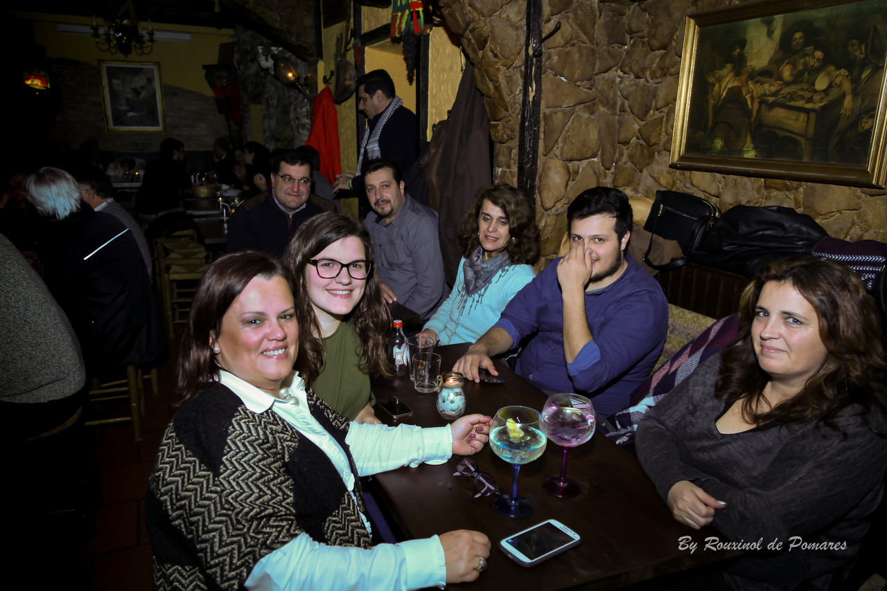 Joana Amendoeira na Taverna dos Trovadores (009) Joana Amendoeira na Taverna dos Trovadores (009)