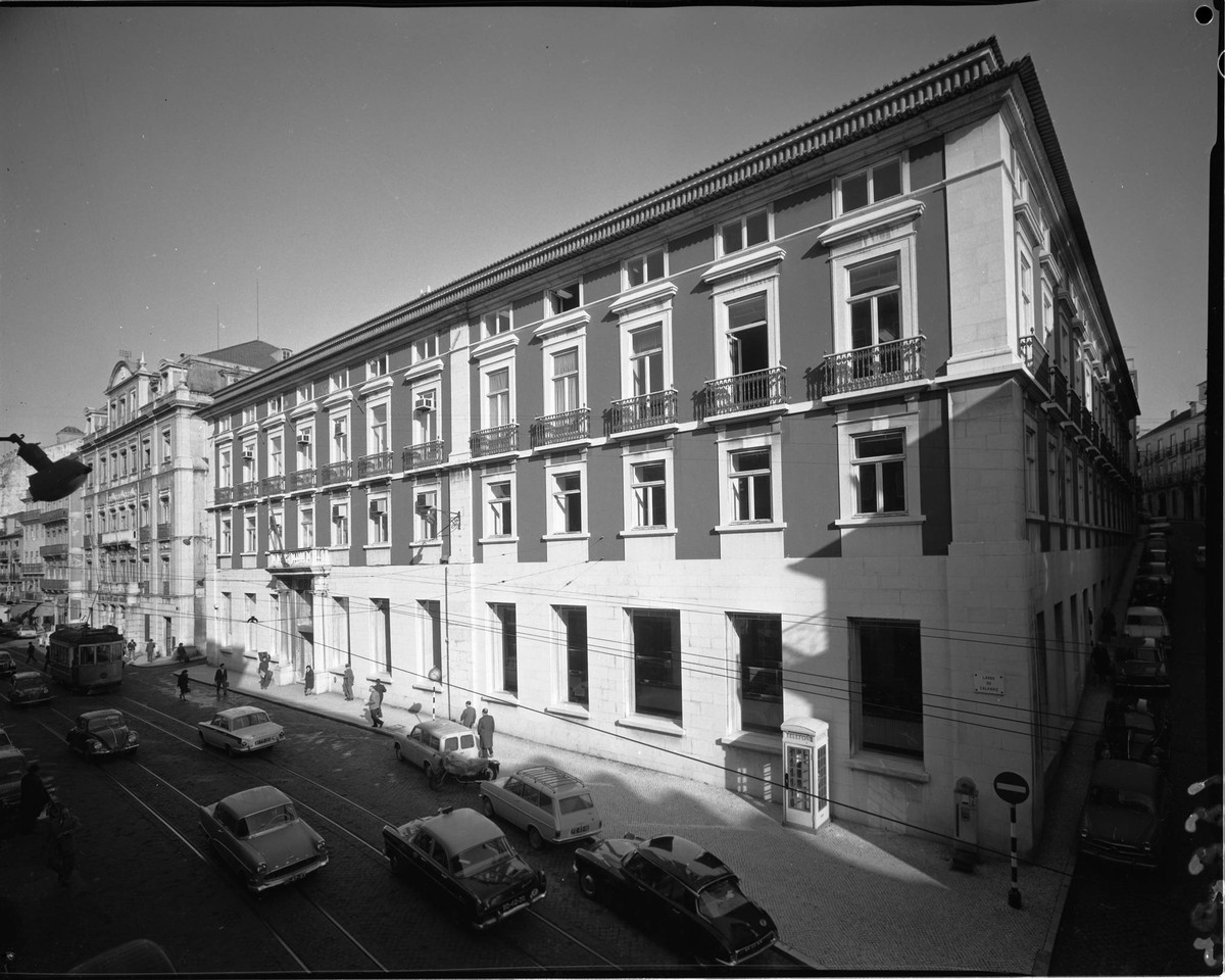 Caixa Geral dos Depósitos, Crédito e Previdência, Calhariz (A. Serôdio, 1966)