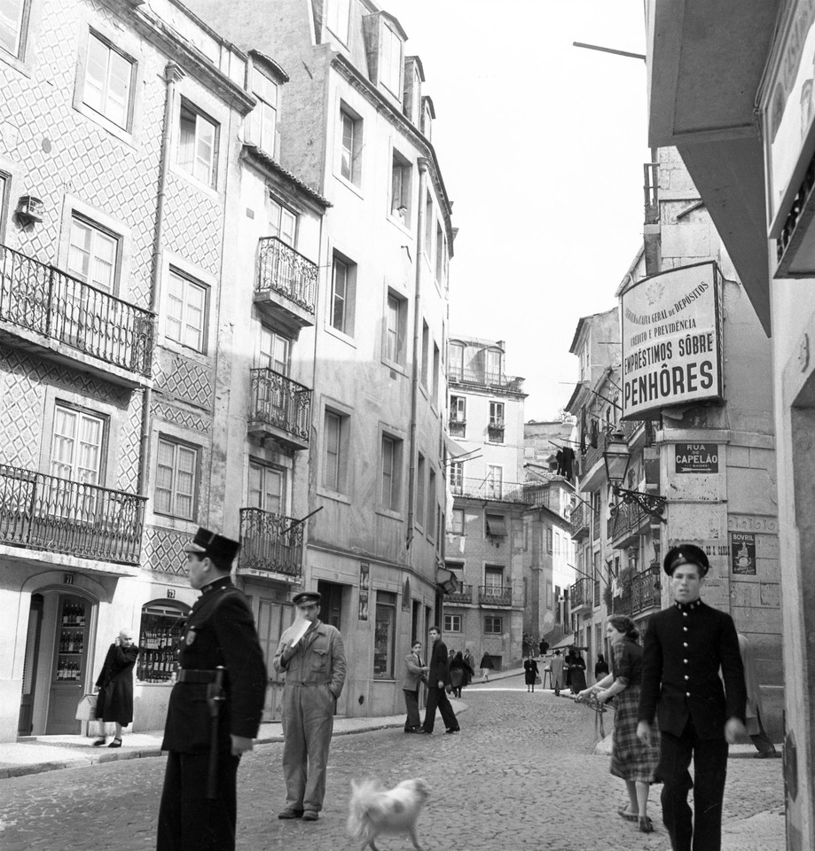 Empréstimos sobre penhores, Rua da Mouraria, sd, 