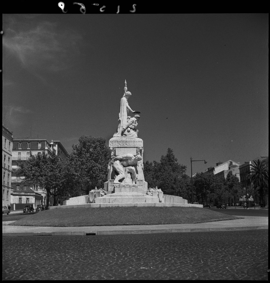 Monumento aos Mortos da Grande Guerra, post. 1931,