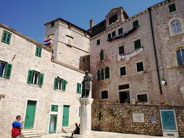 Sibenik10.jpg Sibenik10.jpg