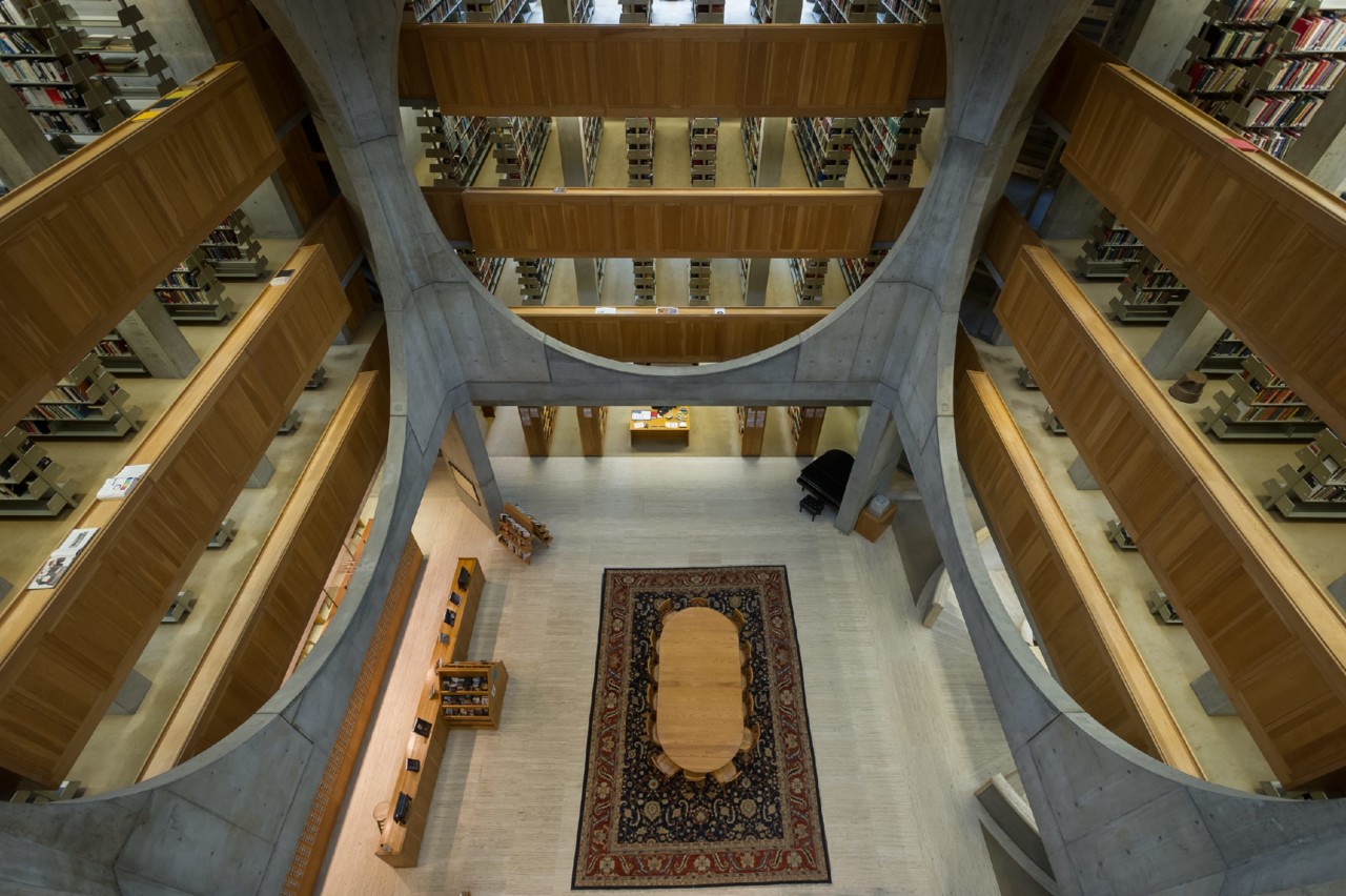 louis-kahn-xavier-de-jaureguiberry-library-at-phil