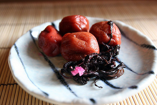 umeboshi.jpg umeboshi.jpg